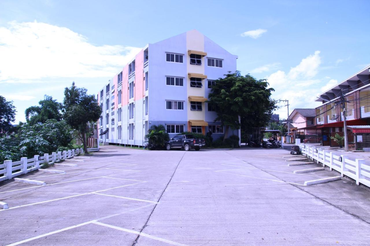 Pimann Place Hotel Csiangraj Kültér fotó