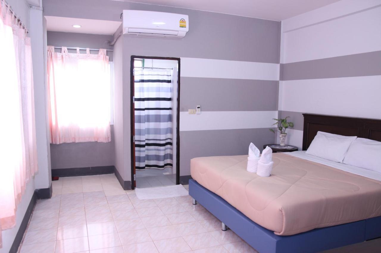 Pimann Place Hotel Csiangraj Kültér fotó