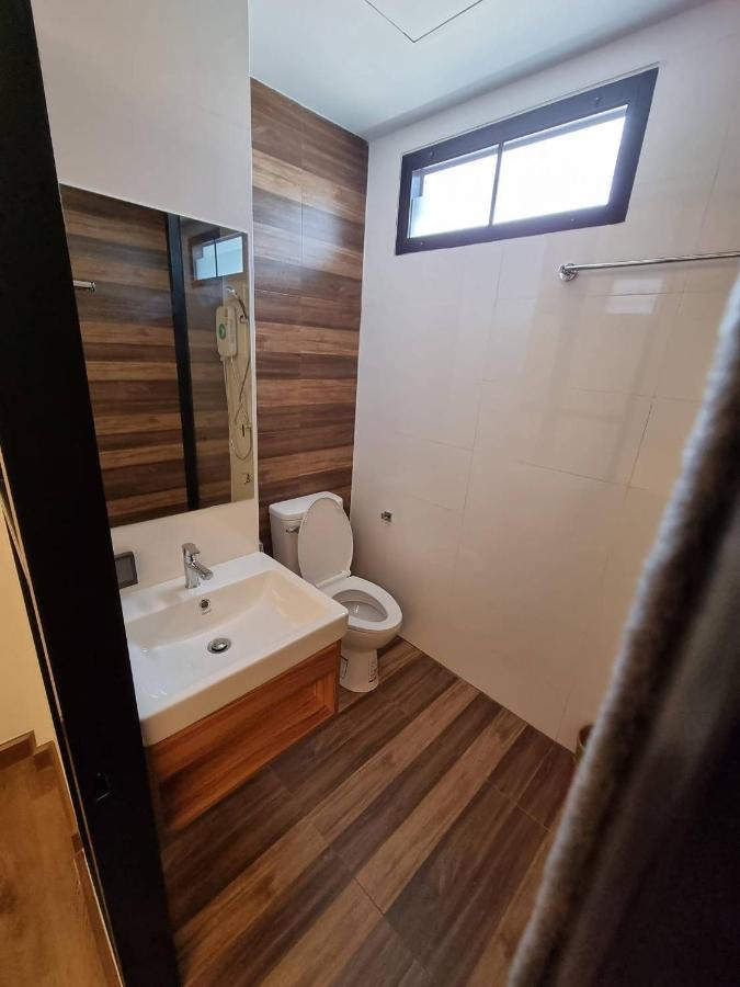 Pimann Place Hotel Csiangraj Kültér fotó