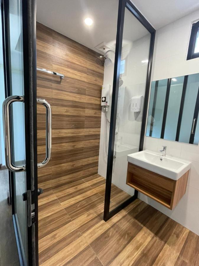 Pimann Place Hotel Csiangraj Kültér fotó