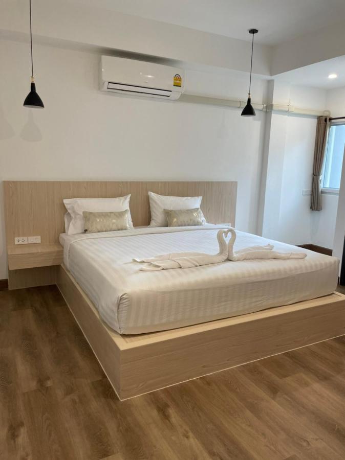 Pimann Place Hotel Csiangraj Kültér fotó