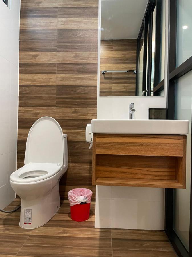 Pimann Place Hotel Csiangraj Kültér fotó