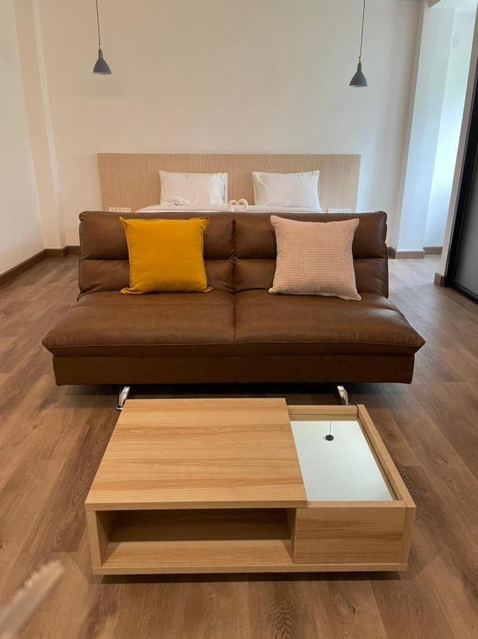 Pimann Place Hotel Csiangraj Kültér fotó