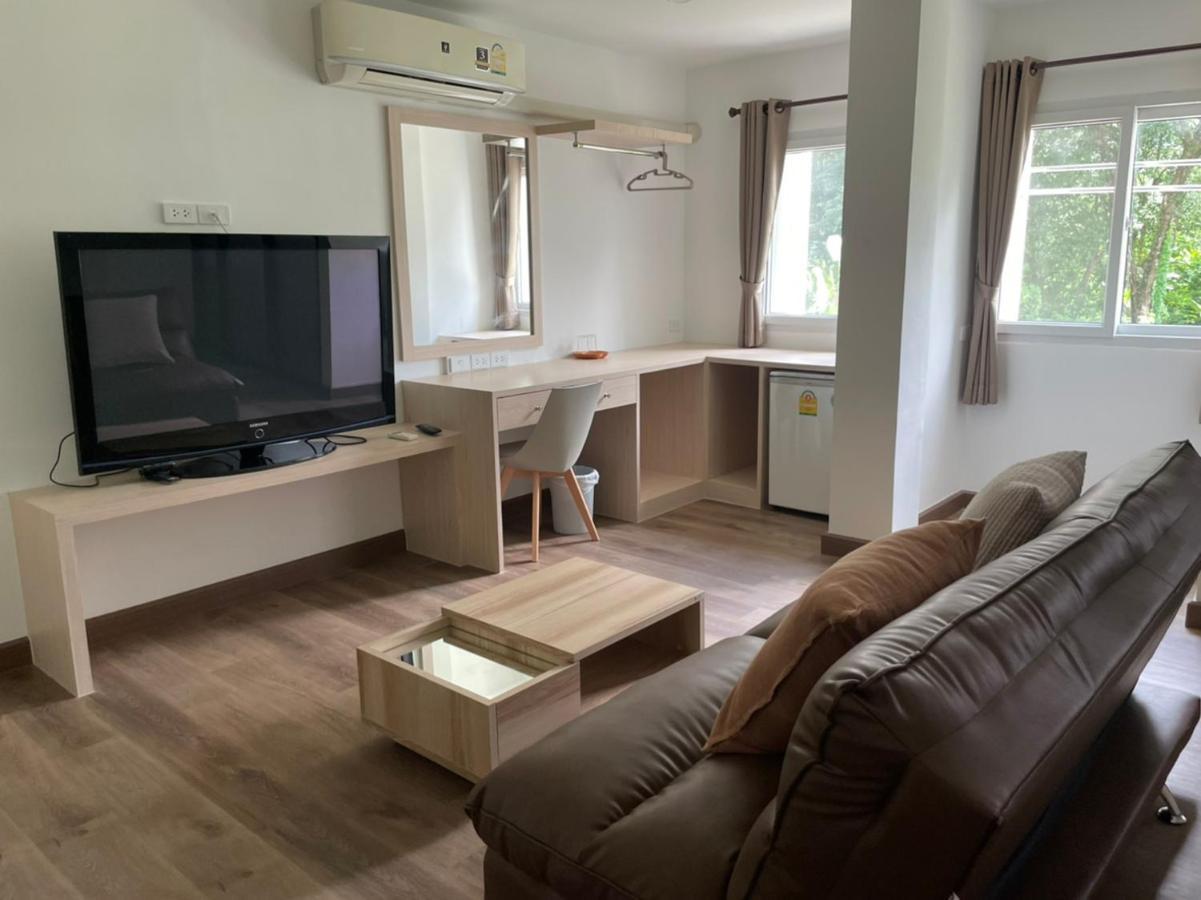 Pimann Place Hotel Csiangraj Kültér fotó